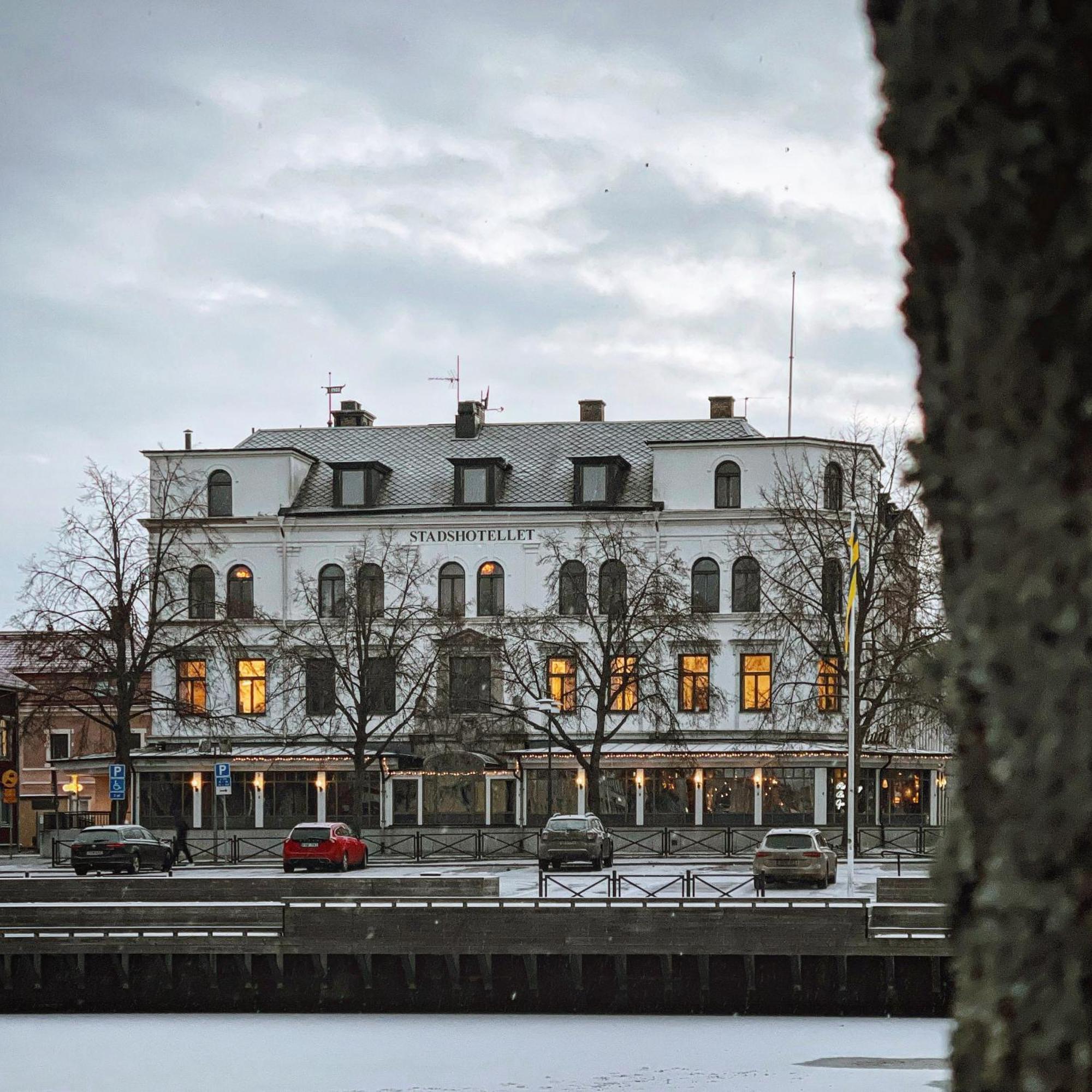Stadshotellet Lidkoeping Экстерьер фото